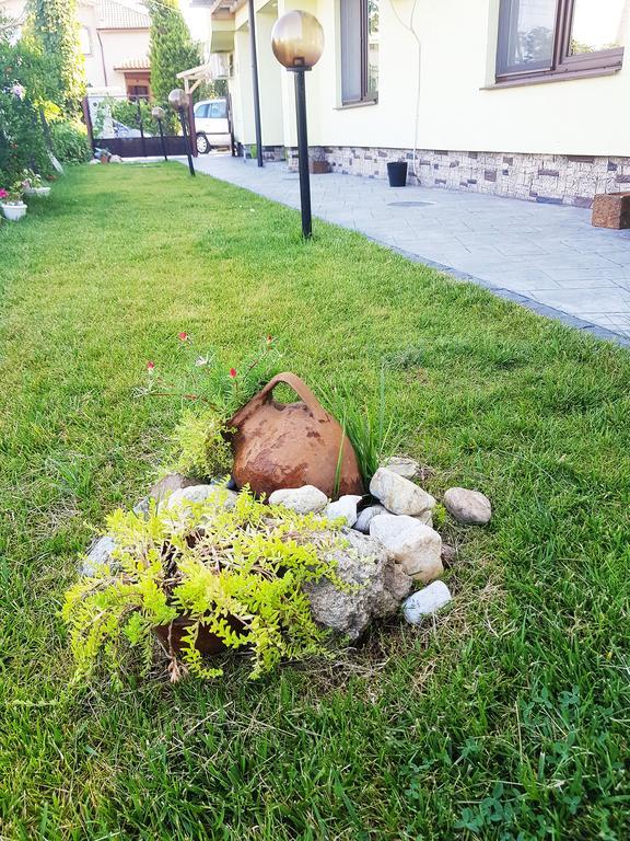 Guesthouse River House Svilengrad Exterior photo